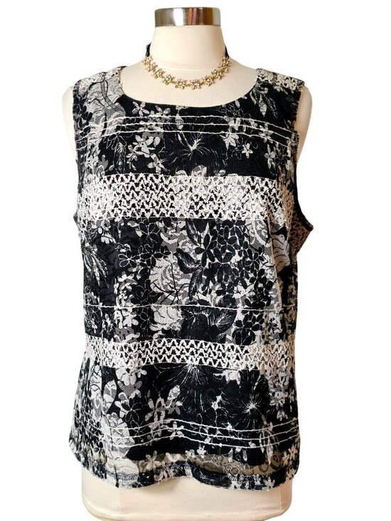 West End Tops - Womens XL Sleeveless Lace Top Black White Floral Textured Stretch Boho Chic West